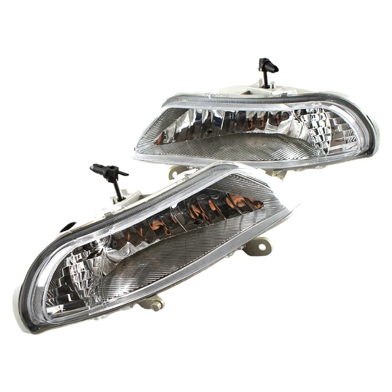 Applicable to Toyota 05-06 Camry (Asian version) front fog light assembly, daytime running light, anti-fog light, bar light