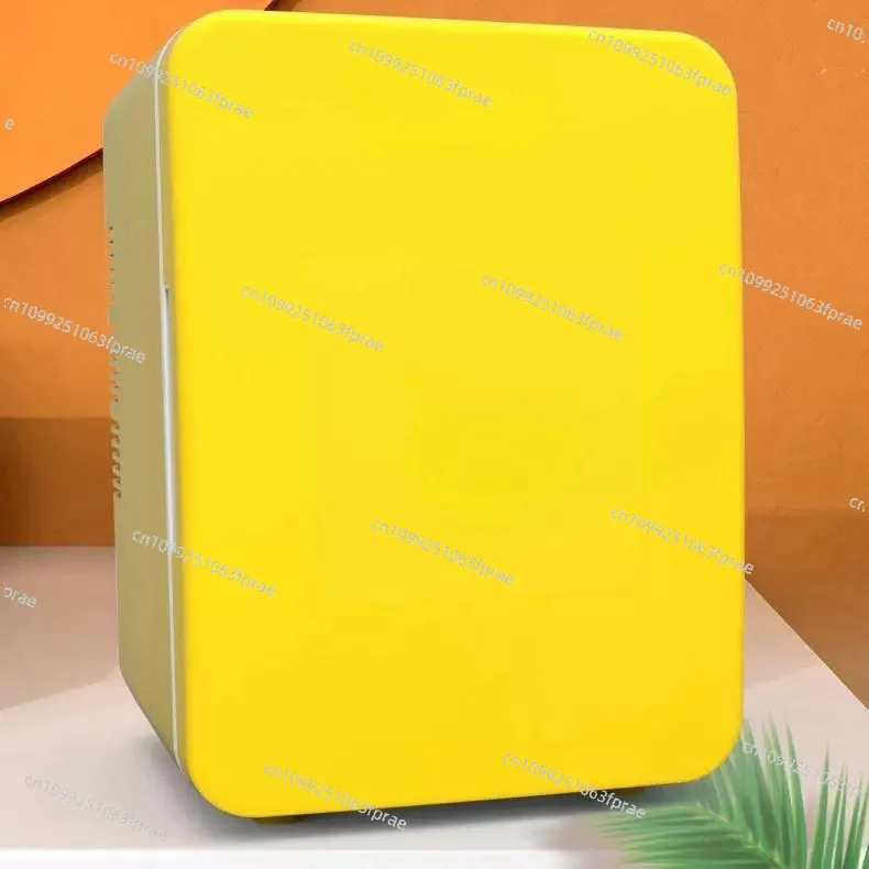 4L hot and cold small refrigerator car semiconductor refrigerated skin care drink refrigerator