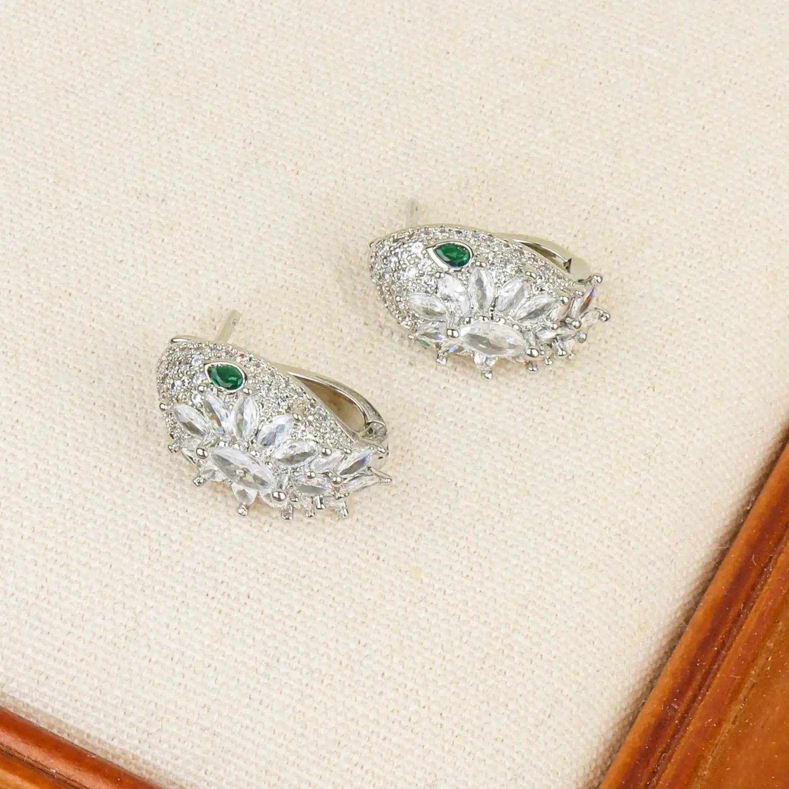 

New Trendy Snake Design Earrings S925 Silver Needle Shiny White Zircon Luxury High-end Stylish Ear Jewelry