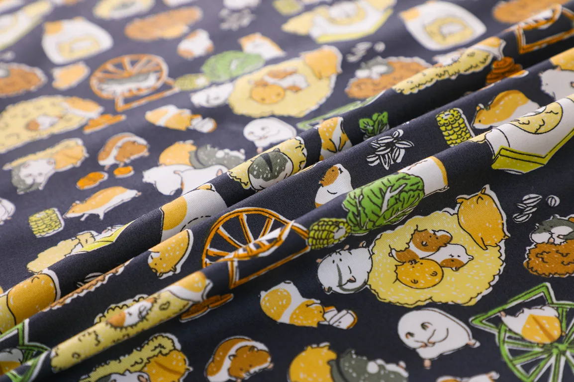Guinea Pig Paradise Print Cotton Fabric for Sewing, Patchwork Cloth, Quilting Scrapbook, Tecido DIY, Handmade Material