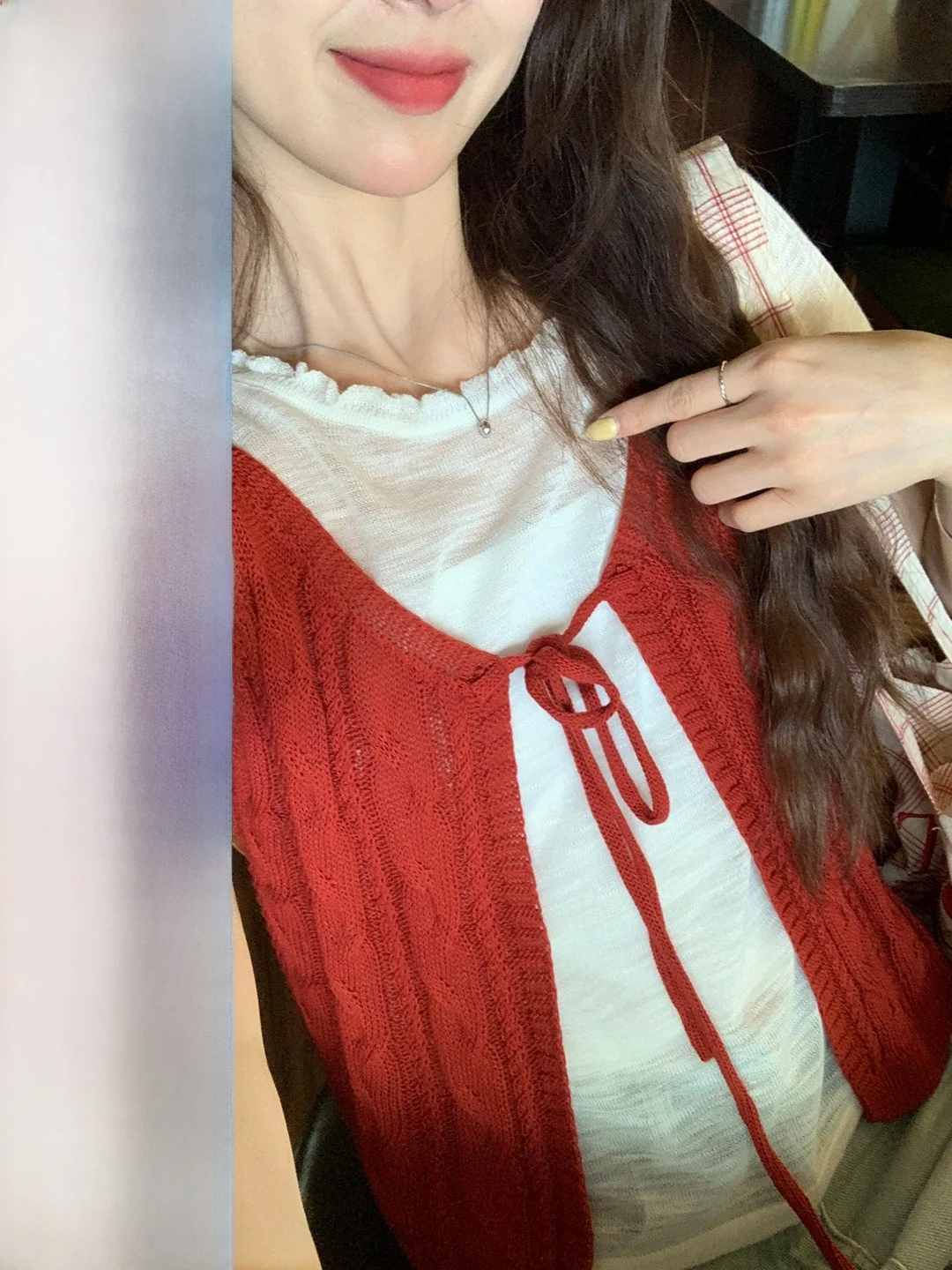 

Chic Casual Short Sleeve Vest Set Korean Retro Youthful Simple Elegant Women's Fashion Soft Knitted Sweater Two-Piece Ensemble