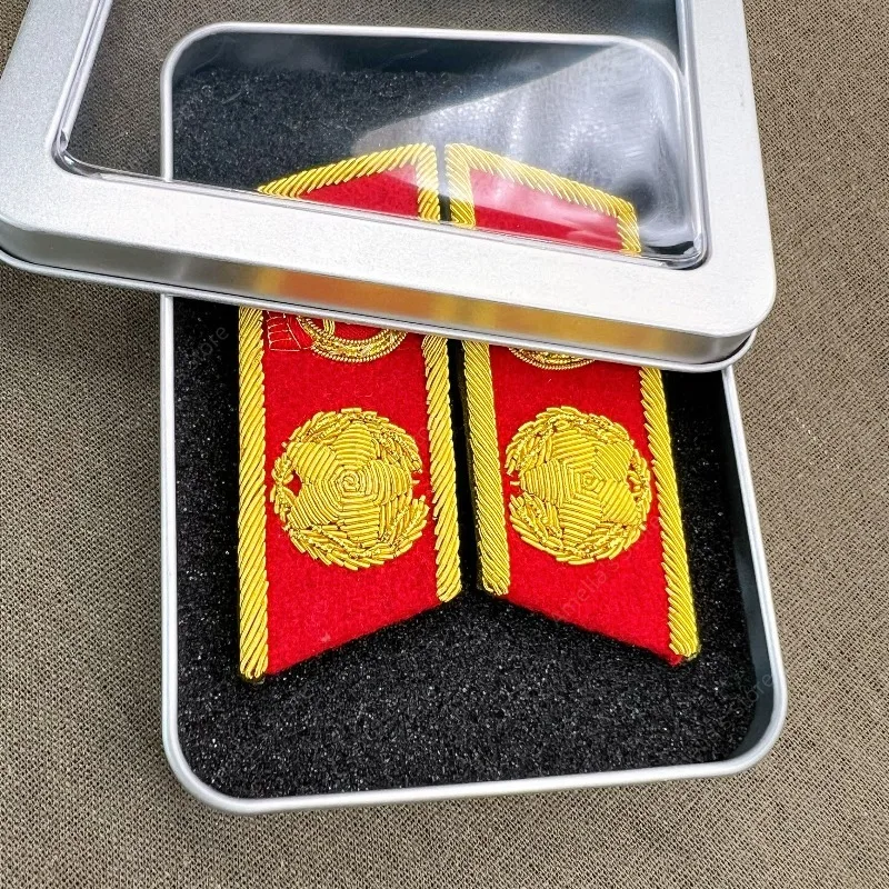 

The Type 55 Marshal of The PRC Rank Insignia Epaulettes Epaulet Shoulder Mark Board Knot