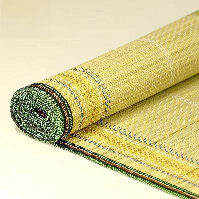 

Handwoven Natural Rattan Grass Mat Old Style Double Sided Flower Pattern for Dormitory Construction Site Home Use Mat