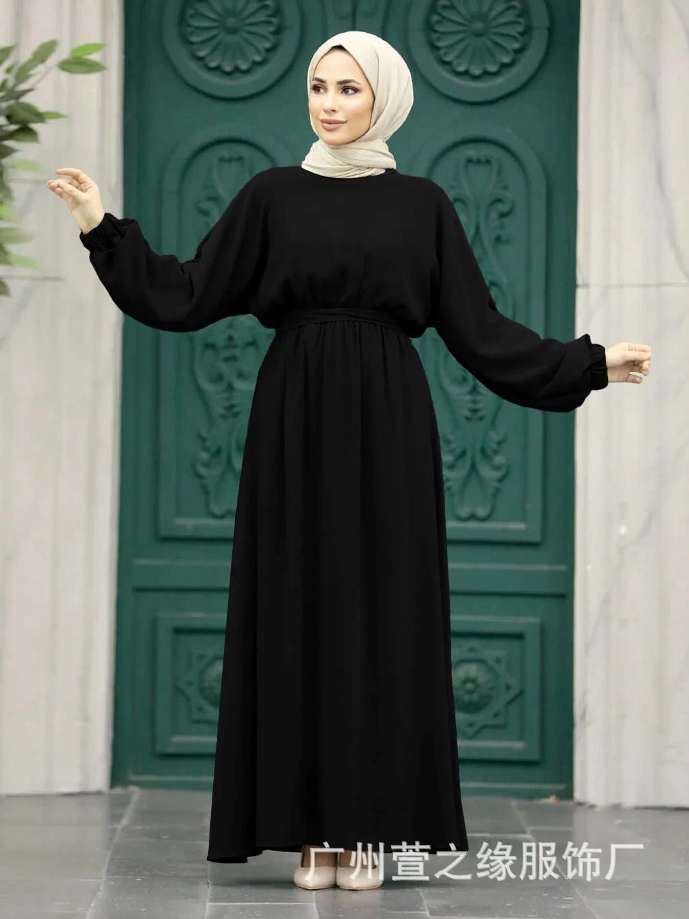 Elegante abito lungo moderno abito da preghiera con maniche a pipistrello di alta qualità EID Ramadan Modest Abaya polsino elastico Islam abbigliamento musulmano