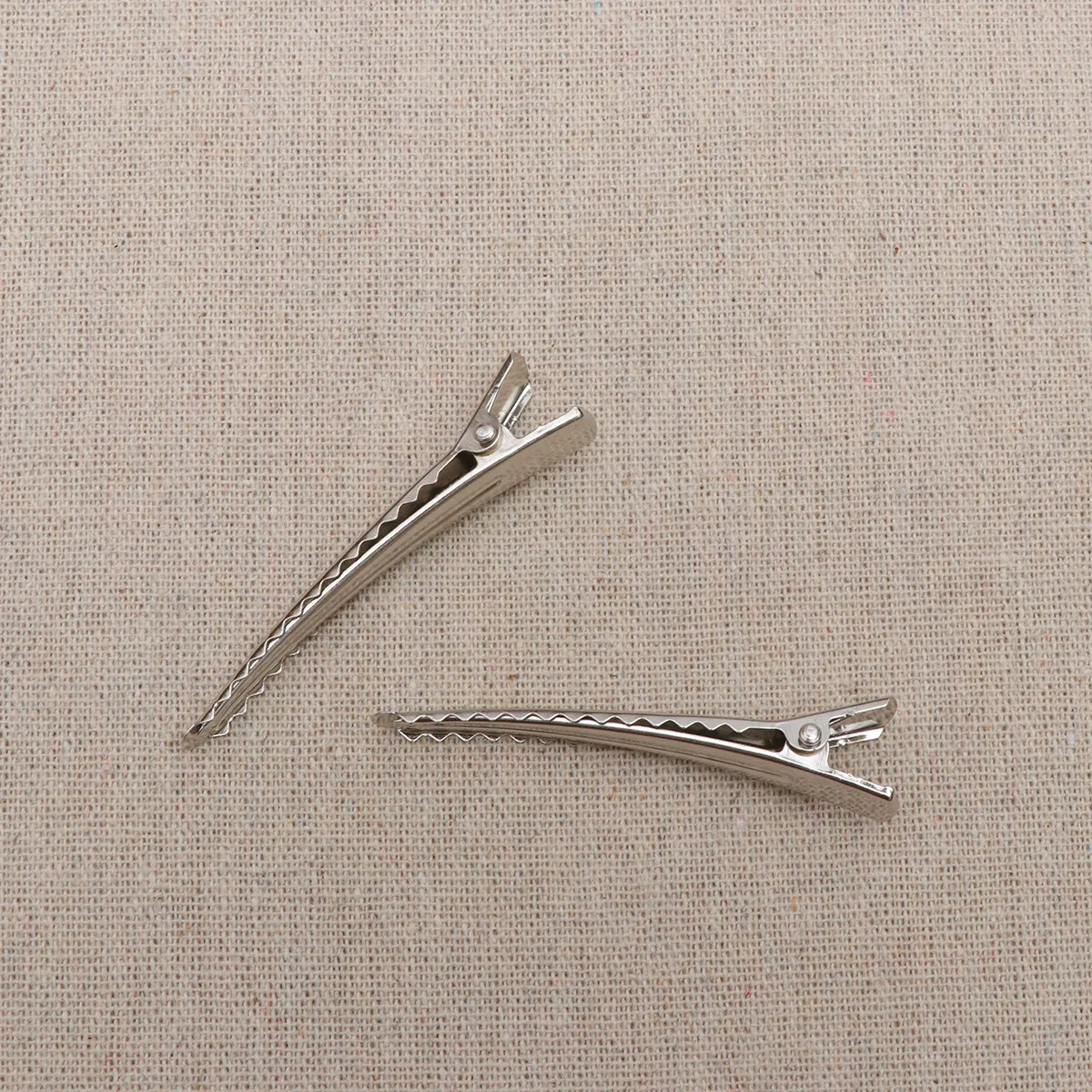 

50Pcs Metal Duckbill Hairdressing Clips Sturdy Lightweight Salon Sectioning Hair Clips for Styling Perm Makeup Home Use