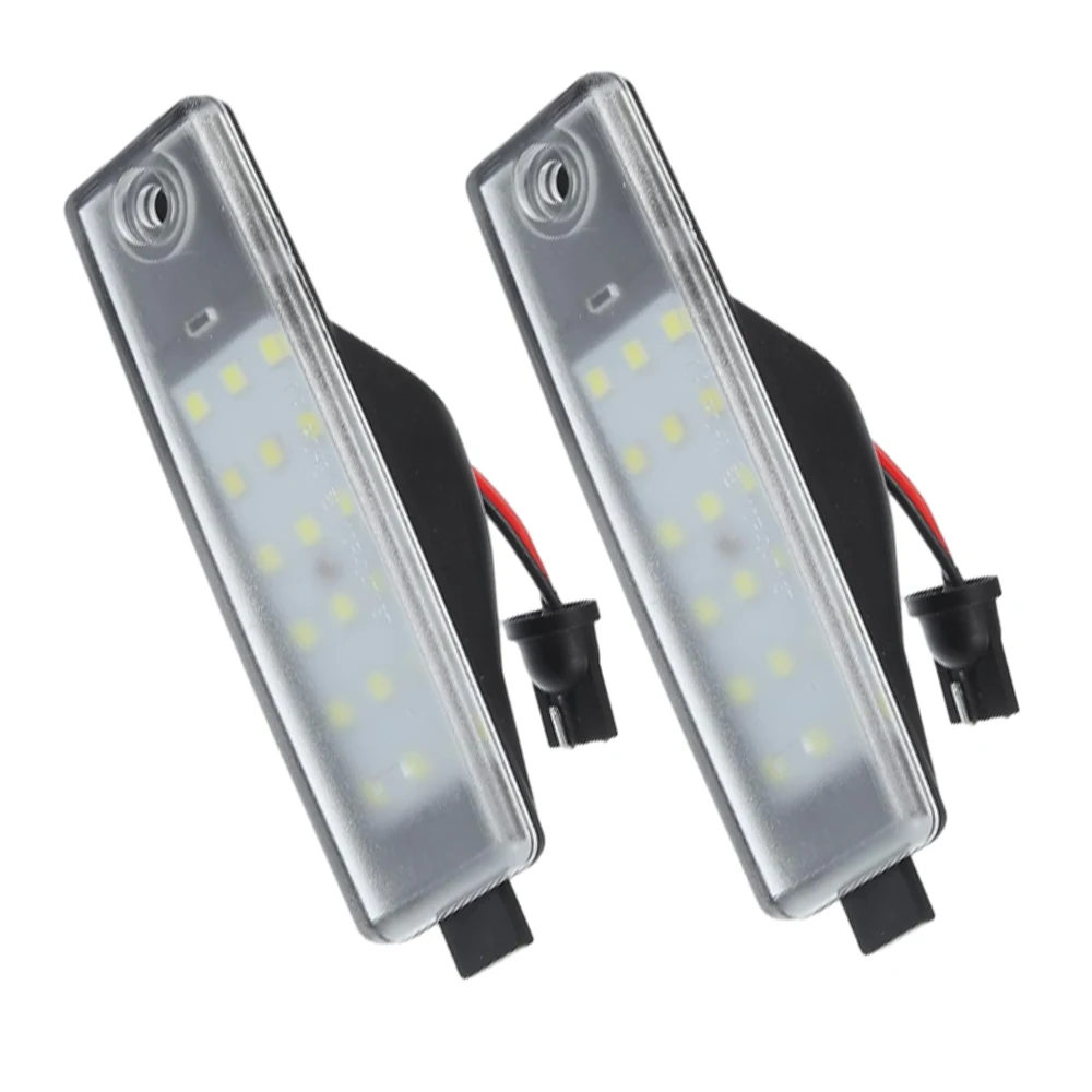 

Ксеноновый белый 81273-48010 ABS 8127348010 подходит для Lexus RX300 1999-2003 светодиодный светильник номерного знака