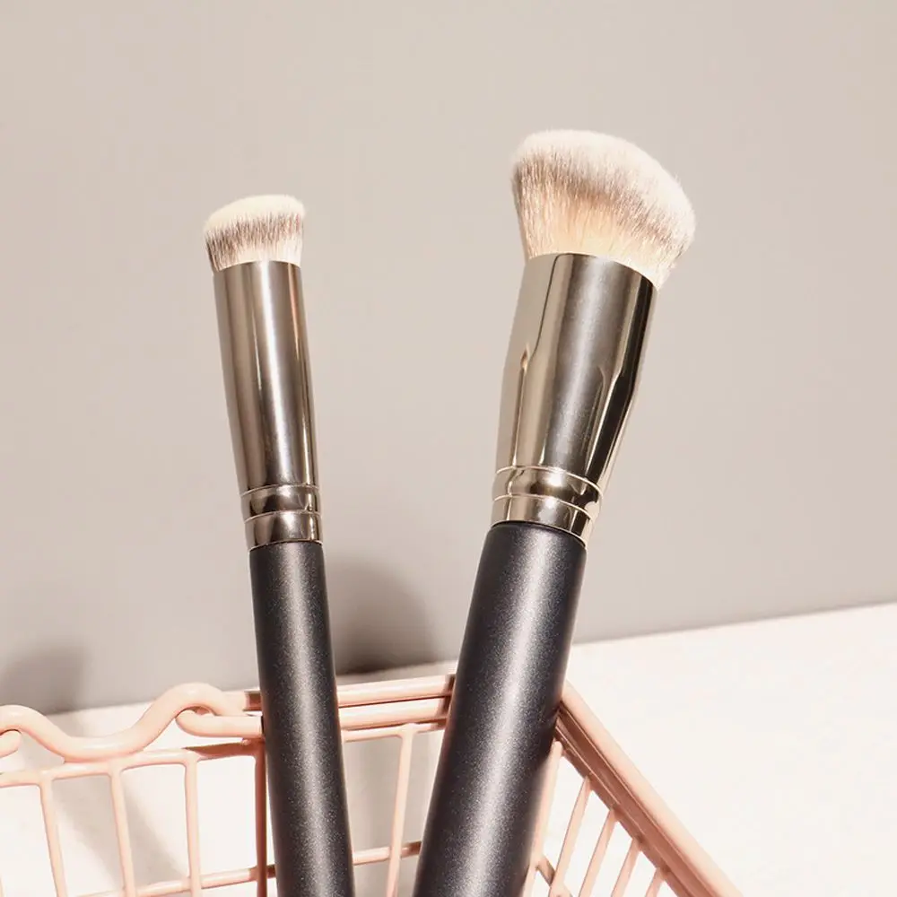 Top Large Eyeshadow Contour Brush Cosmetic Brush Beauty Tool Foundation Concealer Brush Kabuki Brush Face Brush Makeup Brush