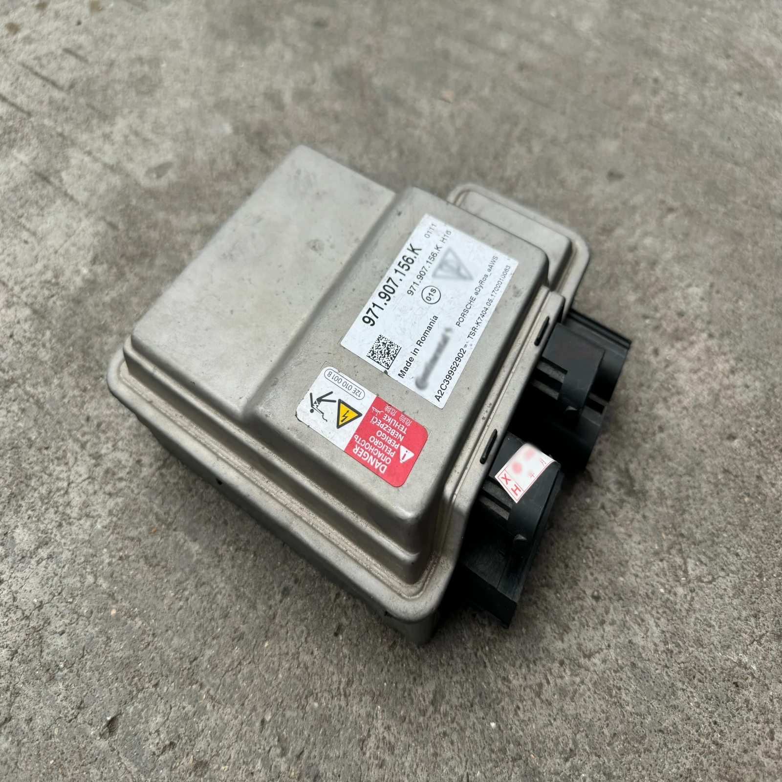 New High Quality Panamera 971 Front and Rear Electronic Balance bar Swing Module Anti-tilt bar Adjustment Computer for Porsche