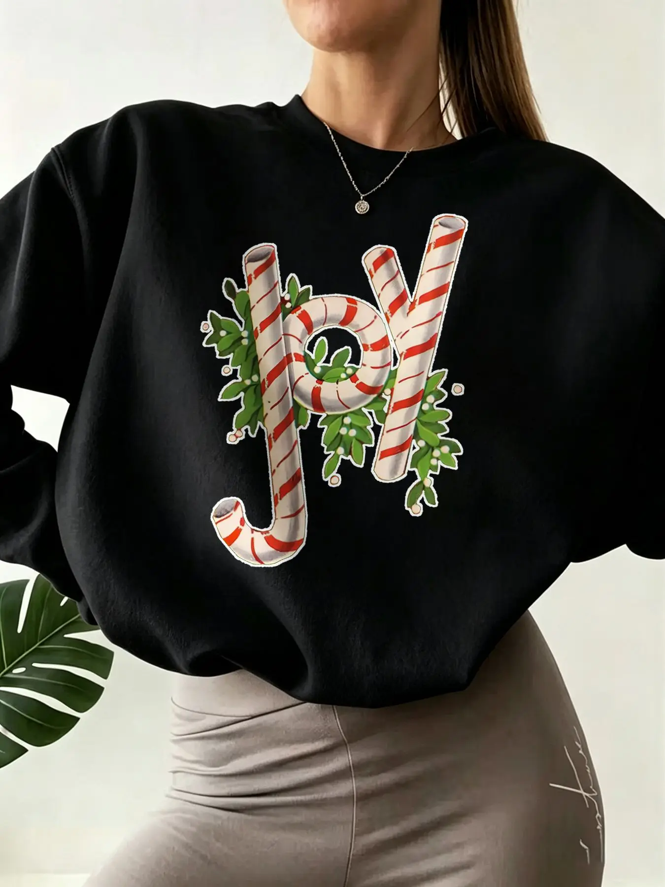 Women Joy Candy Cane Christmas Graphic Crewneck Sweatshirt Oversized Long Sleeve Fleece Pullover Holly Mistletoe Xmas Winter Holiday Casual Streetwear Tops