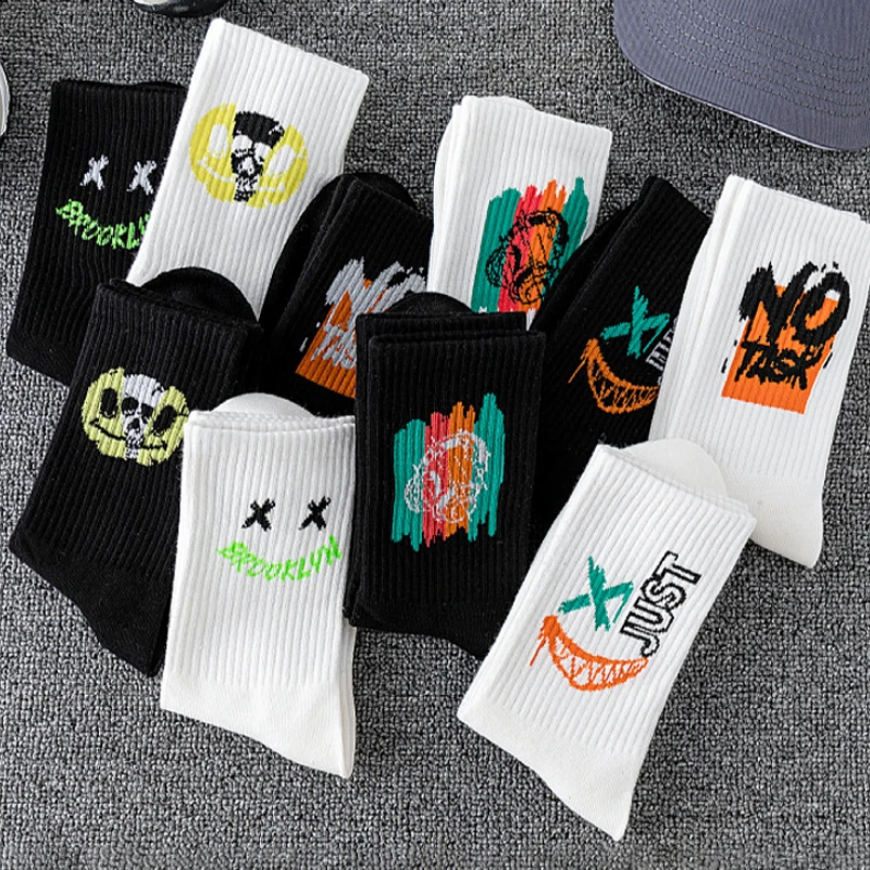 5/10 Pairs of High-Quality Couple's Fashionable Sports Socks With Graffiti Patterns Soft and Comfortable Men's Oversized Socks