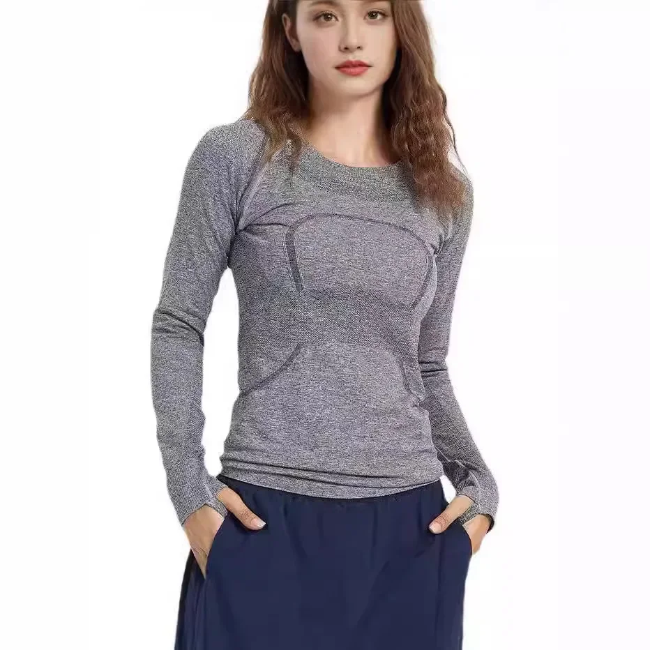 تي شيرت Lulu Sporty بأكمام طويلة من Swiftly Tech للسيدات لليوجا بقصة ضيقة ومريحة للتنفس ورقبة دائرية وأكمام طويلة من أصل الصين
