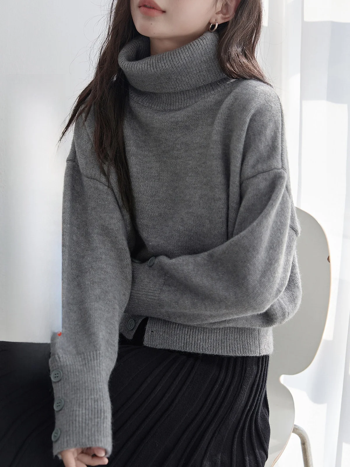 

HuiXi High Ne Sweater Women's Spring 2026 New Sle Unique Design Ele Versatile Slimming Top Commute Sle Loose Fit