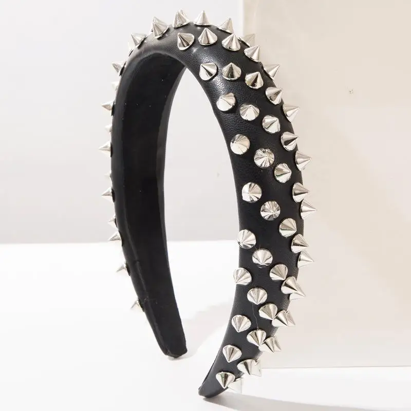 Neues Retro-Stirnband mit übertriebenen Nieten und breitem Rand als Haaraccessoire für Frauen – Detail 1