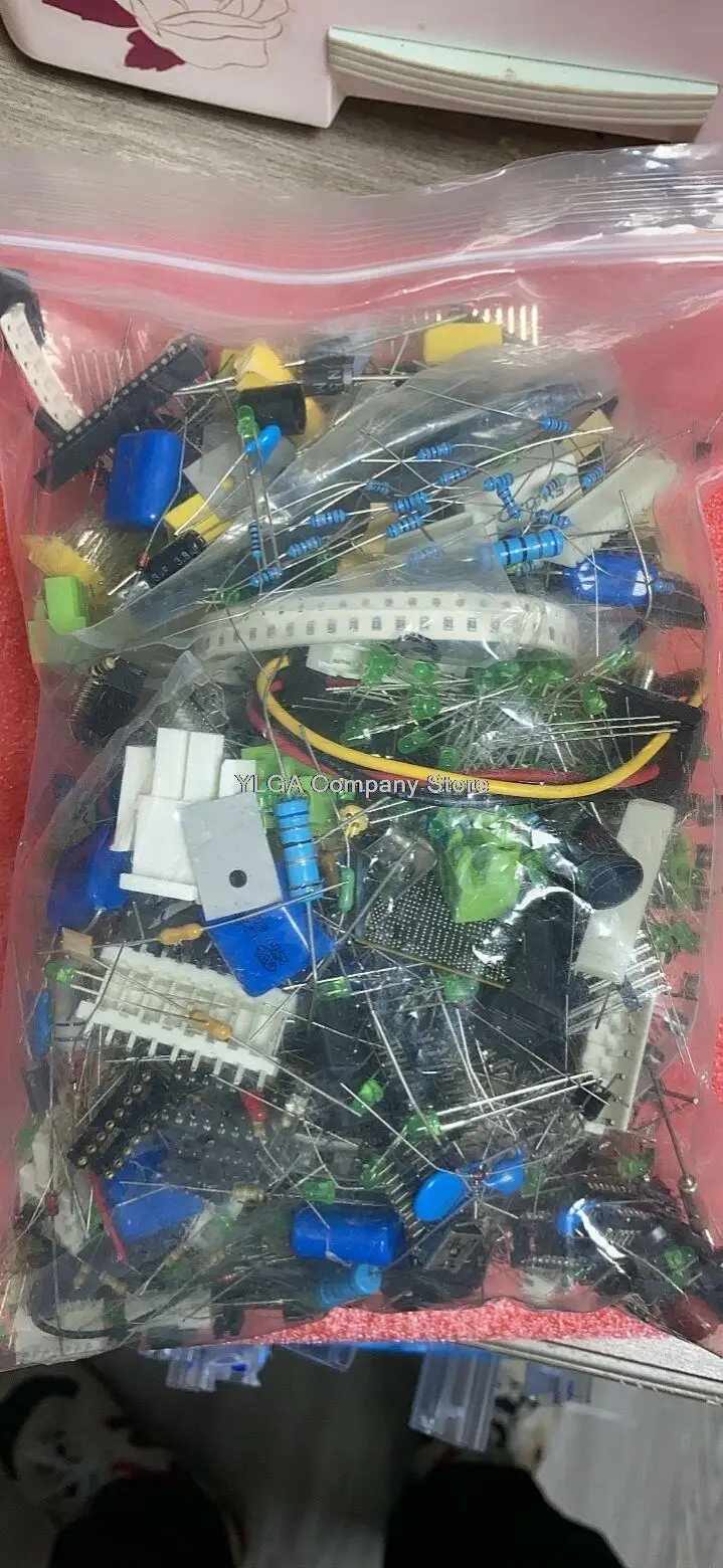 500 Gram Paket dari Resistor Capacitor LED Triode LED Lampu Elektronik Komponen Komponen Liar Paket acak Model Experime