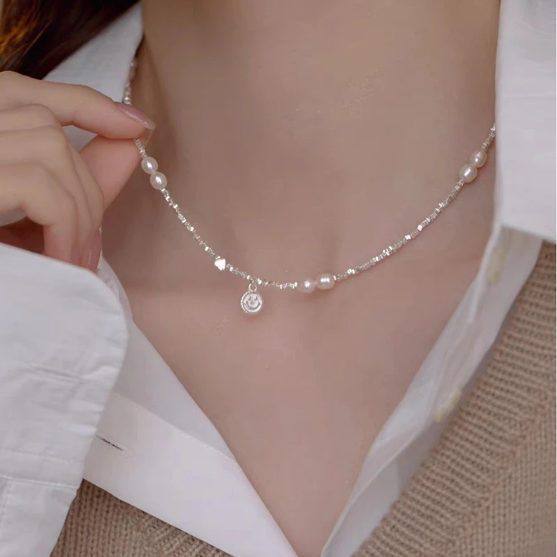 

Broken silver string, freshwater millet pearl necklace, women's niche design, light luxury, high-end feeling, collarbone chain,