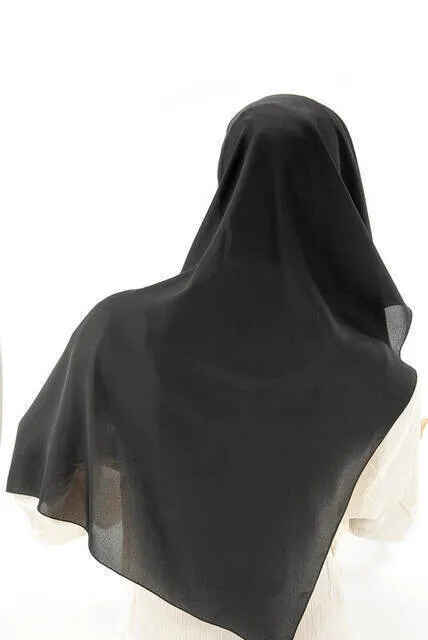 IQRAH Medina Silk Stone Shawl Black