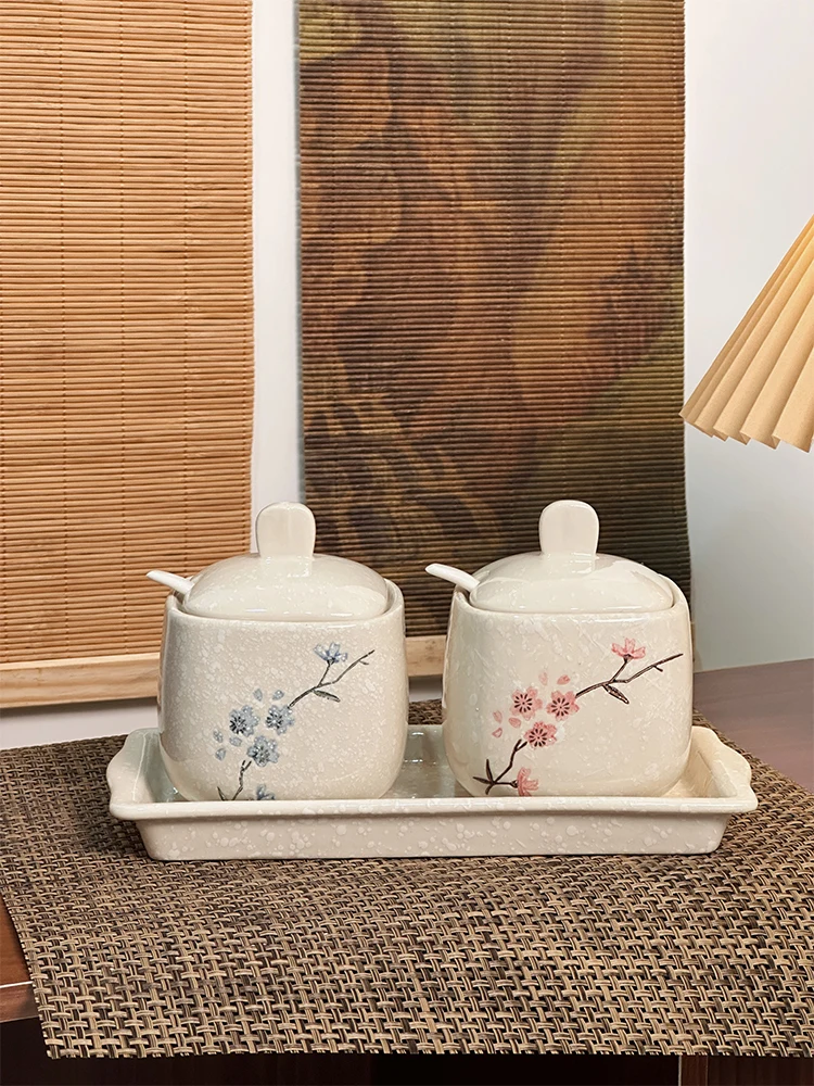 Floral Pattern Ceramic Seasoning Jar Japanese Style New Household Underglaze Color Salt Shaker 300ml Aesthetic Square Tableware