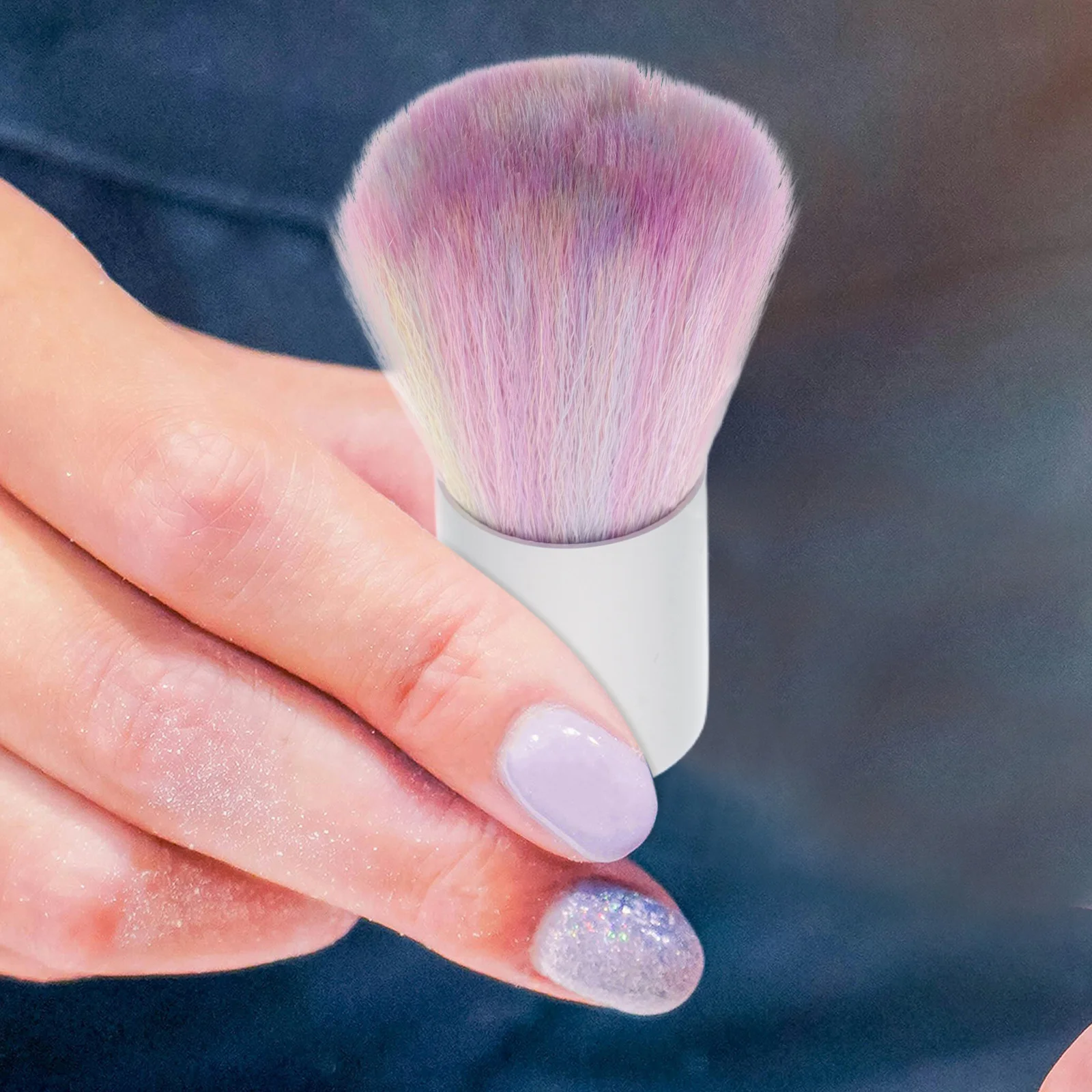 

Multifunctional Rainbow Bristle Nail Brush for Cleaning and Painting in Nail Salons and DIY Dust Brush Manicure Brushes