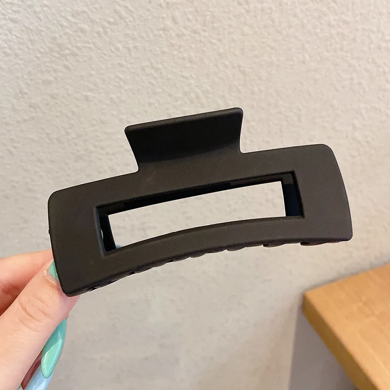 Black Geometric Square Hair Claw Clips for Women Hollow Acrylic Shark Clips Minimalist Versatile Back Head Hairgrips Accessories