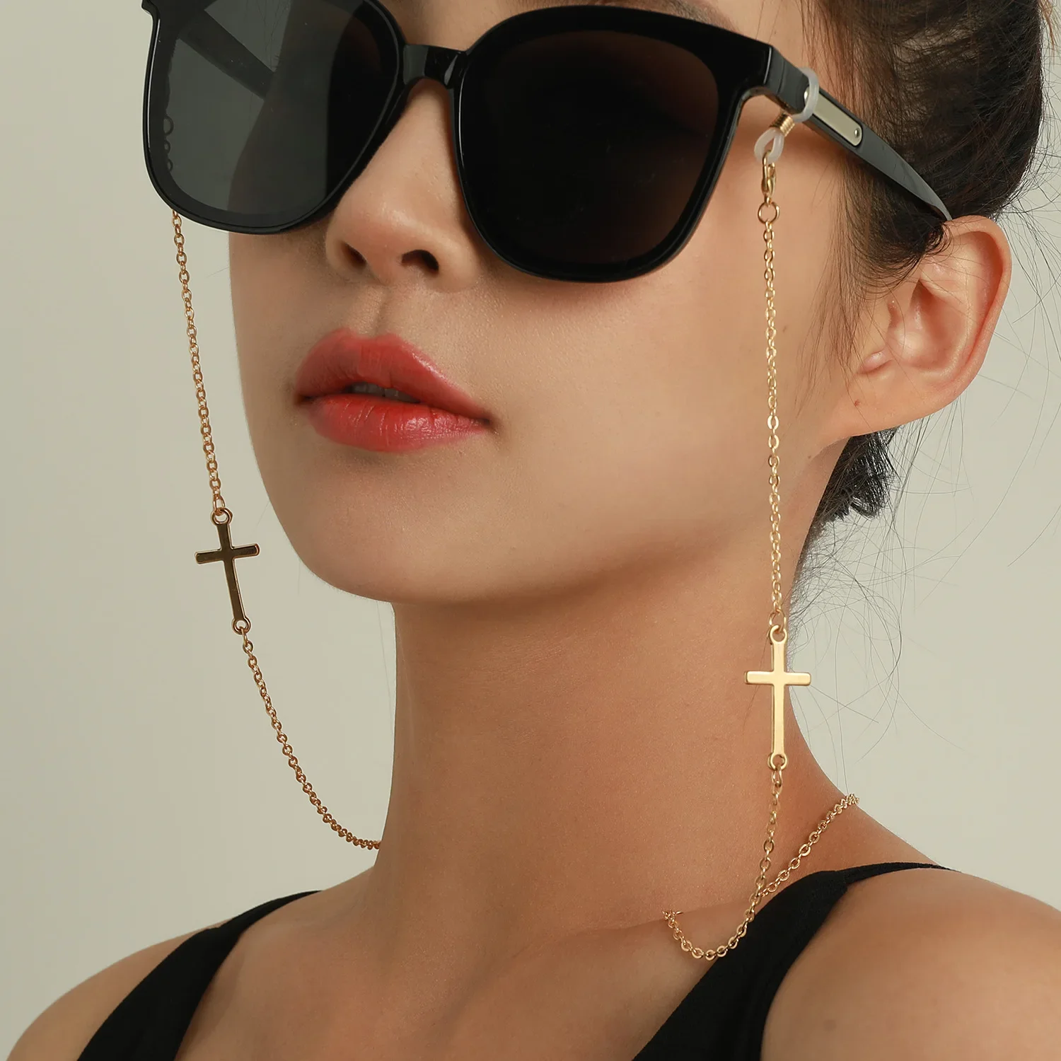 Fashion Pendant Glasses Chains for Women Retro Metal Cross Sunglass Lanyards Holder Mask Strap Neck Cord Hang on Neck Jewelry