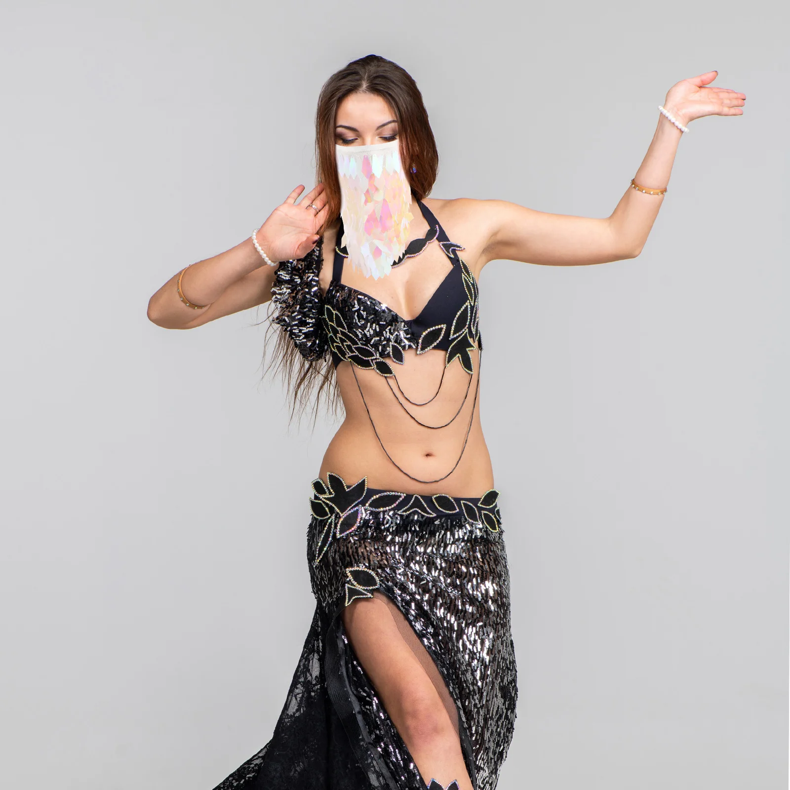 キラキラ輝くスパンコール付きダンスシルクベール ベリーダンサーアクセサリー ステージパフォーマンス、コンテスト、パーティーに最適