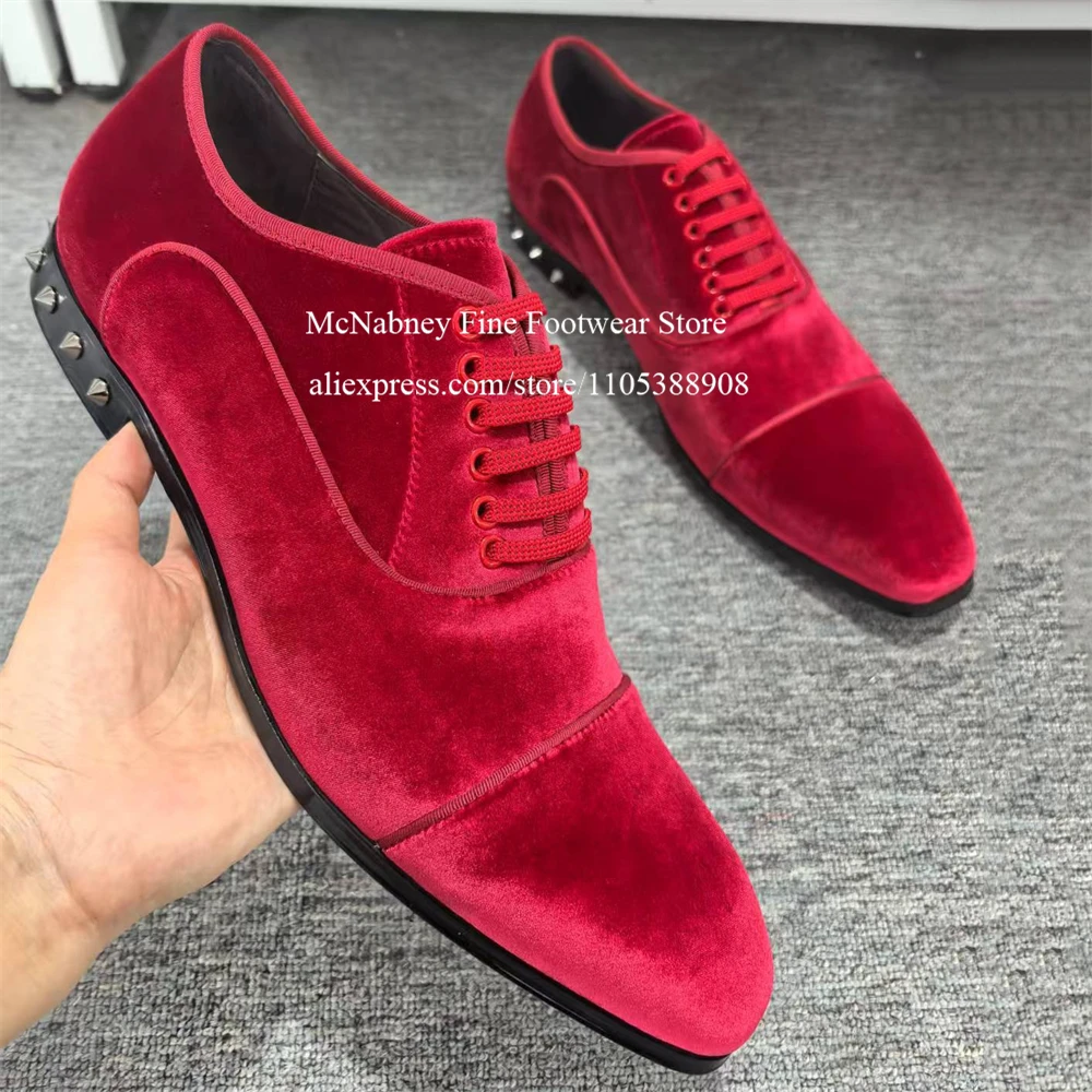 Velvet Lace up Metal Rivet Heel Men Oxford Shoes Cap Toe Luxury Elegant Wedding Business Gentlemen Formal Dress Shoes Plus Size