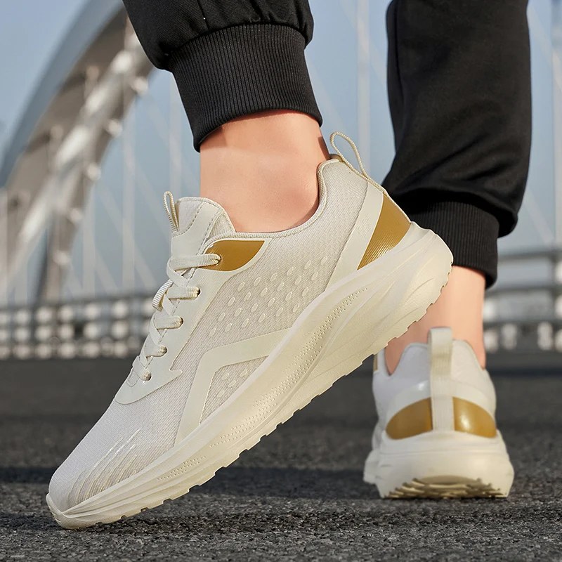 2026 New Breathable Trendy Lightweight Casual Sports Men's Shoes Ultra Light Plus Size Comfortable Quality Casual Shoes