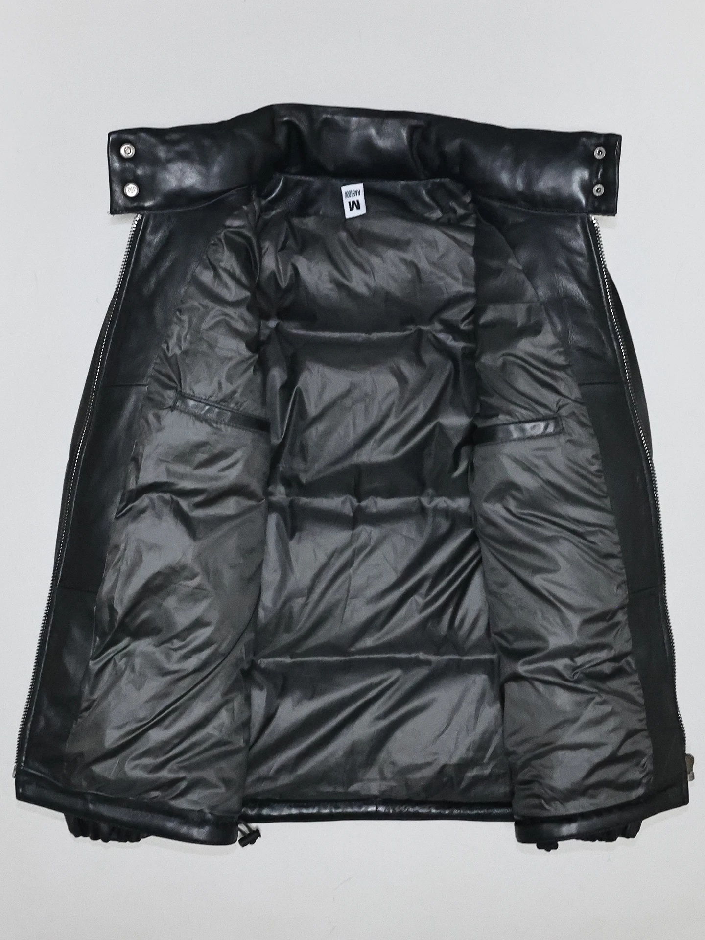 Damska kurtka zimowa typu slim fit, ocieplana kożuchem, ciepła odzież wierzchnia ze skóry owczej, kołnierz stójka, gruby skórzany płaszcz dla kobiet.