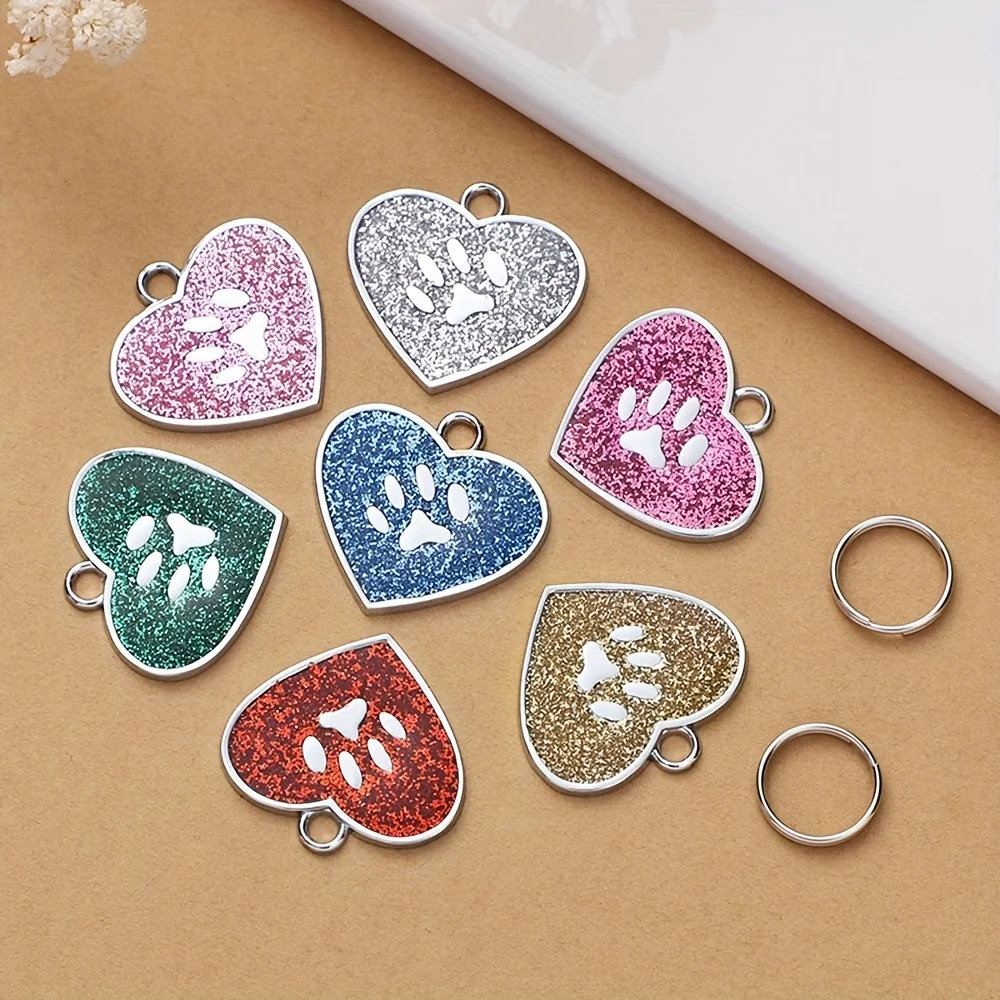 7 قطع من علامات تعريف الحيوانات الأليفة على شكل قلب من سبائك الزنك مع طباعة مخالب لامعة - لوحات أسماء ملونة لطيفة على شكل كلب قطة، قابلة للغسل في الغسالة