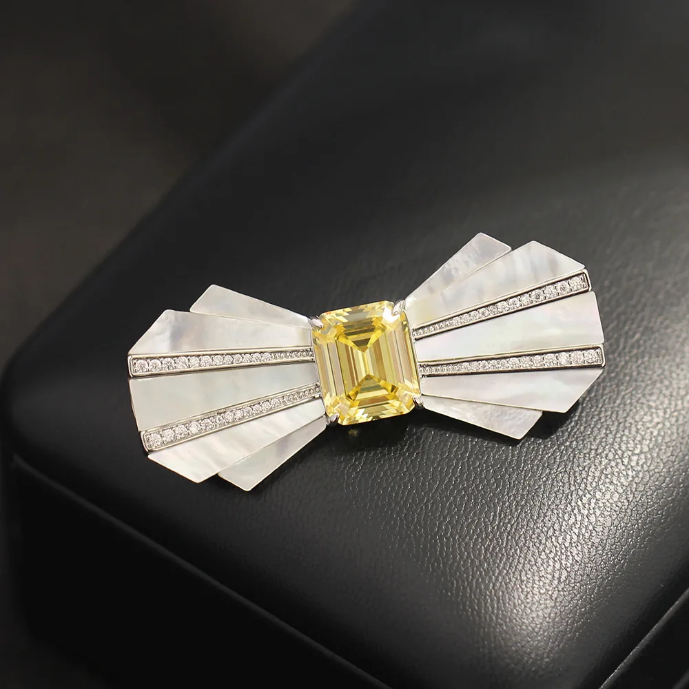High end Mother-of-Pearl Micro-inlaid Zircon Bow Knot Brooches for Women Commuter Suit Dinner Dress Versatile Accessories Pins