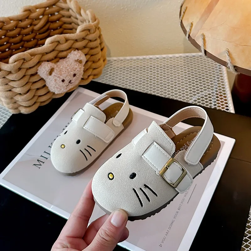 

2025 Children Casual Sandals for Girls Spring New Fashion Korean Style Soft Bottom Cute Cat Versatile Breathable Beach Shoes