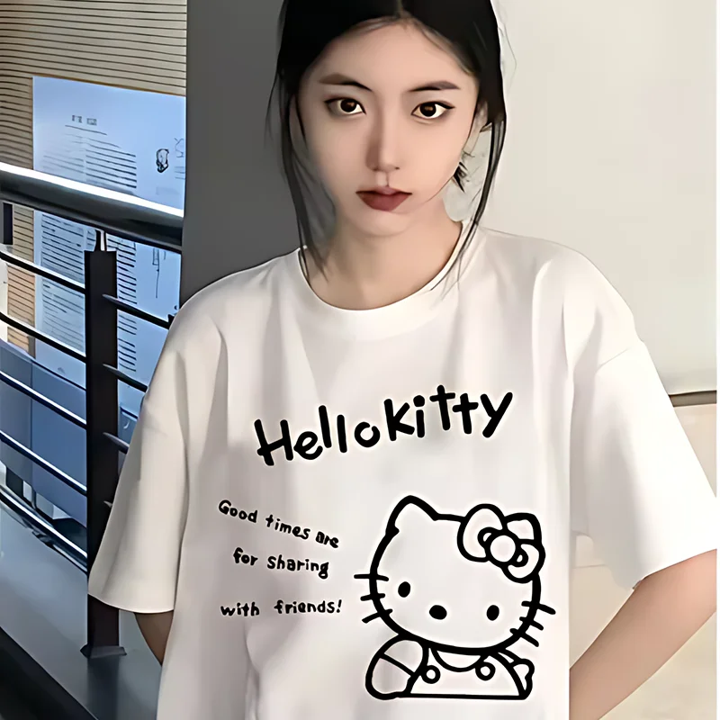 MINISO Disney Hello Kitty camiseta de manga corta para mujer aspecto de pareja adorables estampados a juego tela suave moda traje de verano amantes
