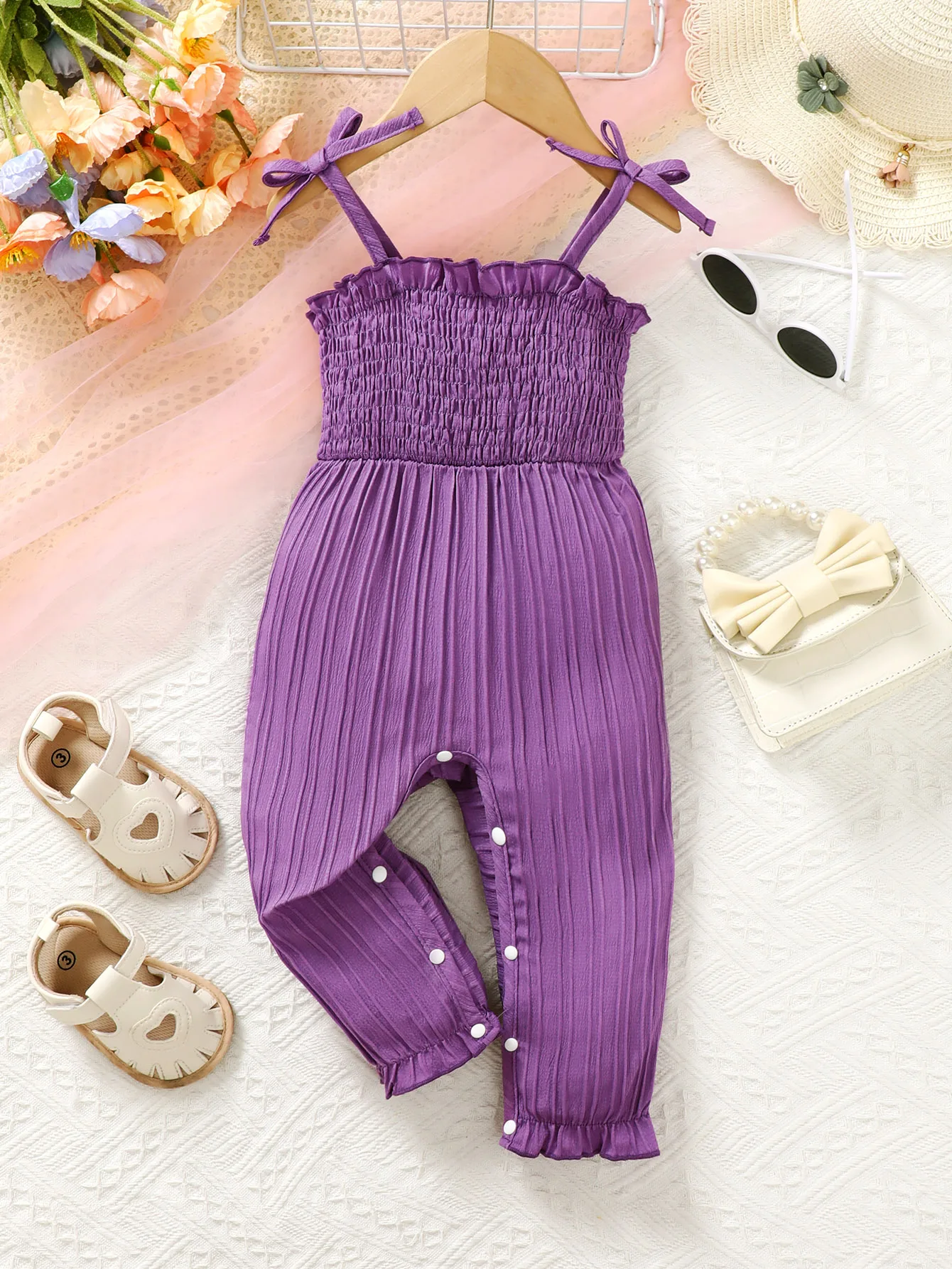 0-18m Newborn Girls Romper Straps Sleeveless Playsuits Smocking Textured Fabric One Piece Summer Bodysuits Purple