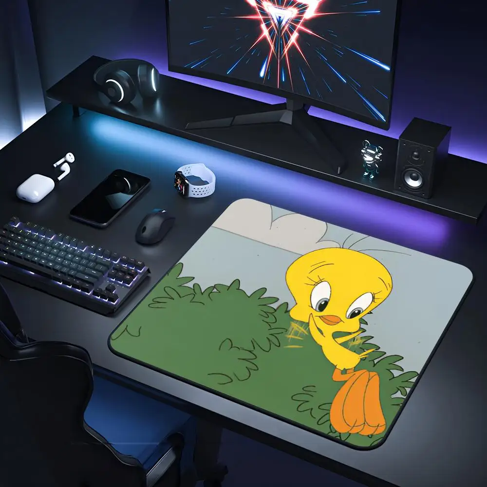 Tweety Bird Piolin Mouse Pad Gaming Laptops Keyboard Mat Deskmat Pc Accessories Desk Protector Mousepad Gamer Mats Anime