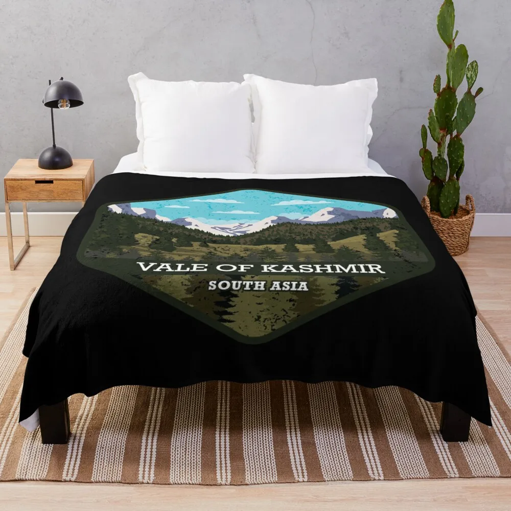 

Vale of Kashmir in South Asia Throw Blanket Stuffeds Decoratives Warm Blankets