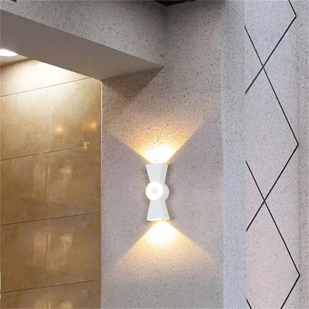 Waterproof LED Outdoor Wall Light Aluminum Alloy Housing Rust Resistant Waterproof Wall Sconce Up Down Lighting Design