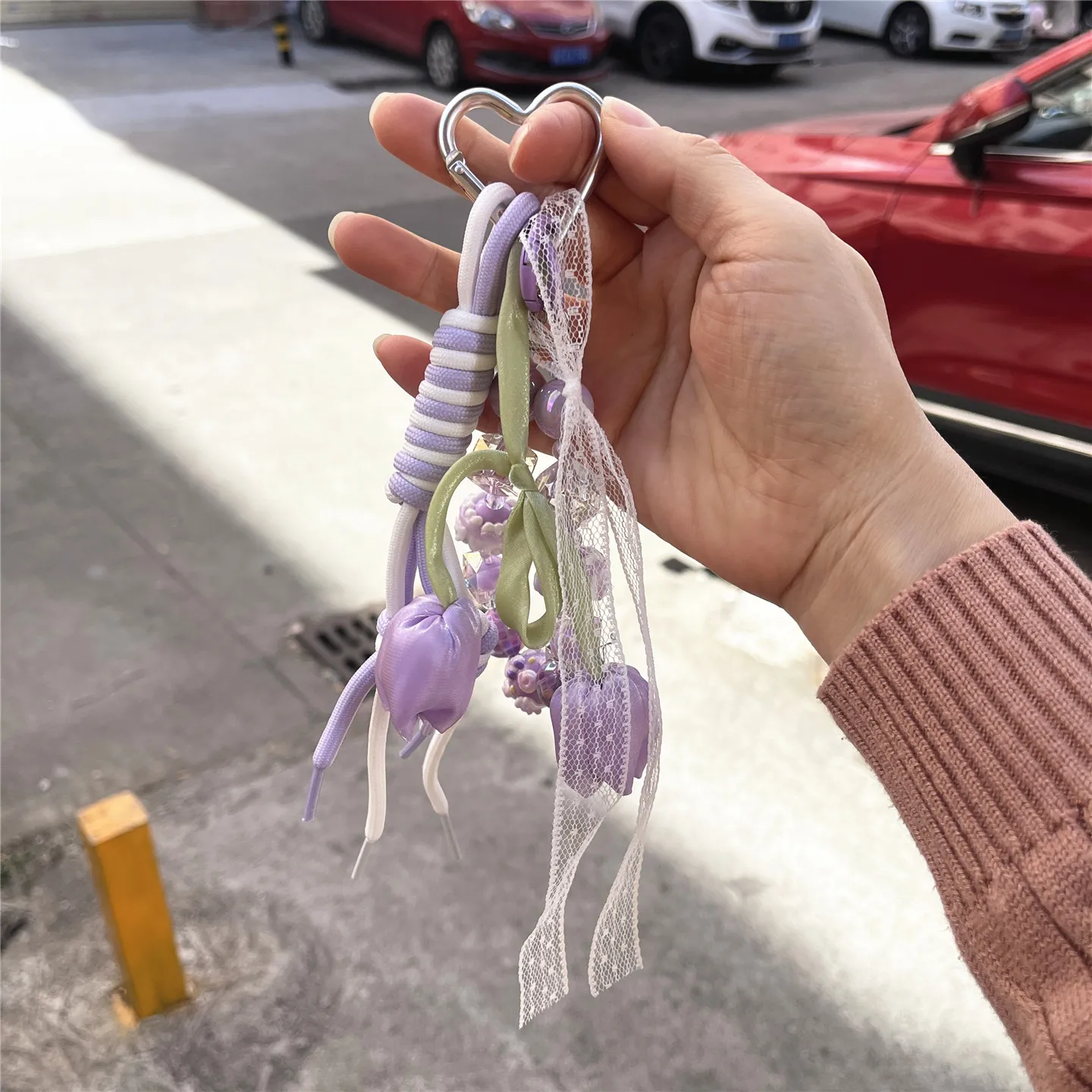 

Держатель для ключей, плетеный брелок, аксессуары, контрастные цвета, брелок для сумок, подвеска из бисера, изысканное украшение для сумочек