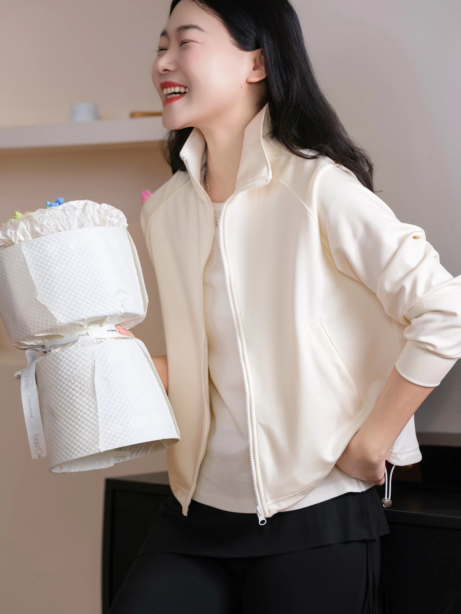 

Женская повседневная куртка из смесового хлопка с длинными рукавами, эластичная, на молнии, с разрезами на плечах, с эффектом воздушной прослойки, для похудения