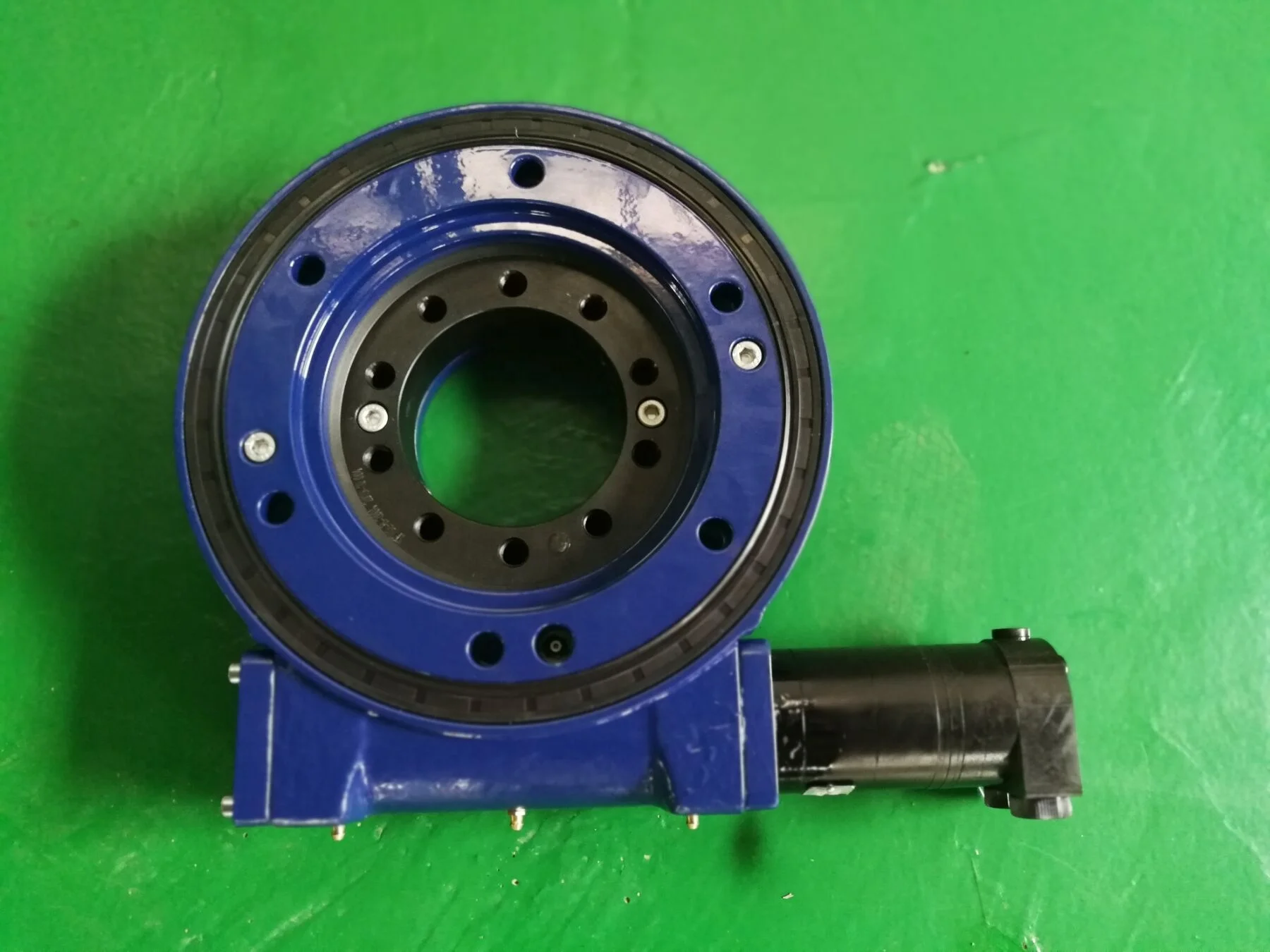 High Precision Construction Slewing Drive Slewing Bearing Gear SE7 SE9