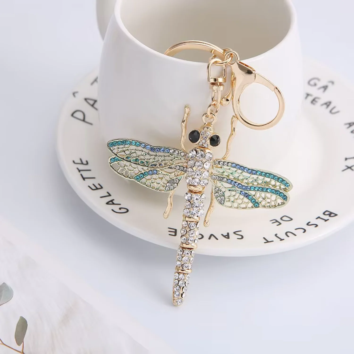 Fashion Cute Exquisite Key Ring Metal Crystal Bling Insect Pendant Key Chain Rhinestone Dragonfly  Charm Accessories Keychain