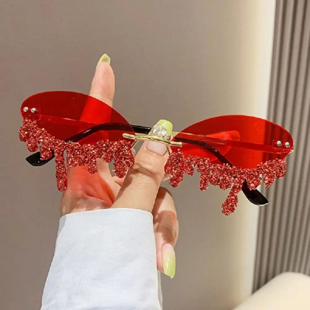 1Pc Retro Luxury Diamond Sunglasses for Women Small Frameless Tear Shape Design Glasses Punk Party Style Sunglasses Gafas de Sol