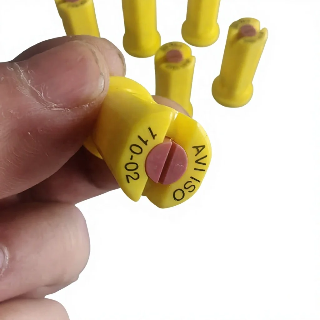 1PC Premium Agricultural Boom Spray Nozzle, VP 11004 Plastic Fan Shaped Tip with Ceramic Core & Anti-Drop Design