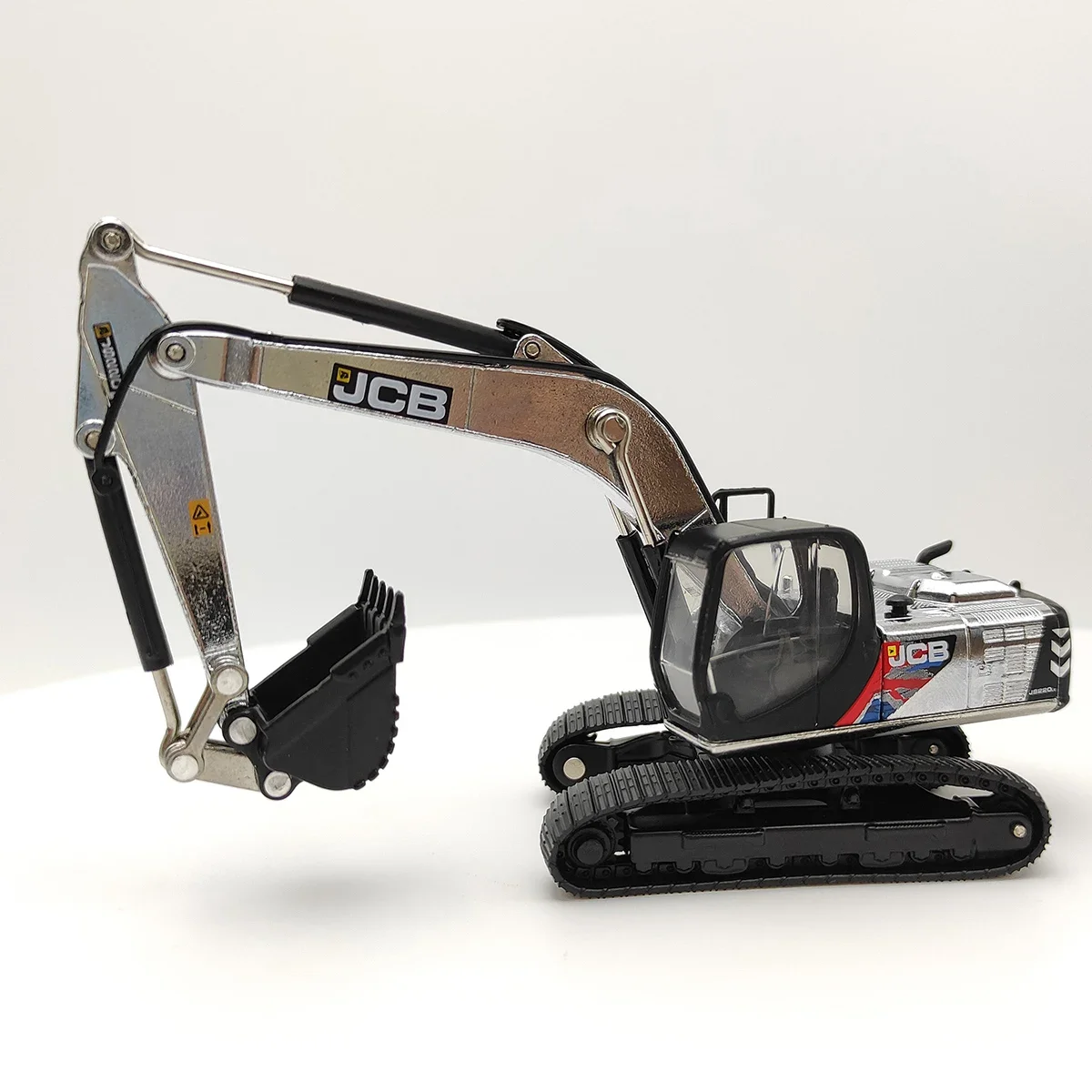 دييكاست 1:76 مقياس أكسفورد 76JS002 JCB JS220 آلة حفارة مجنزرة الهندسة سيارة سبيكة سيارة نموذج تحصيل لعبة هدية