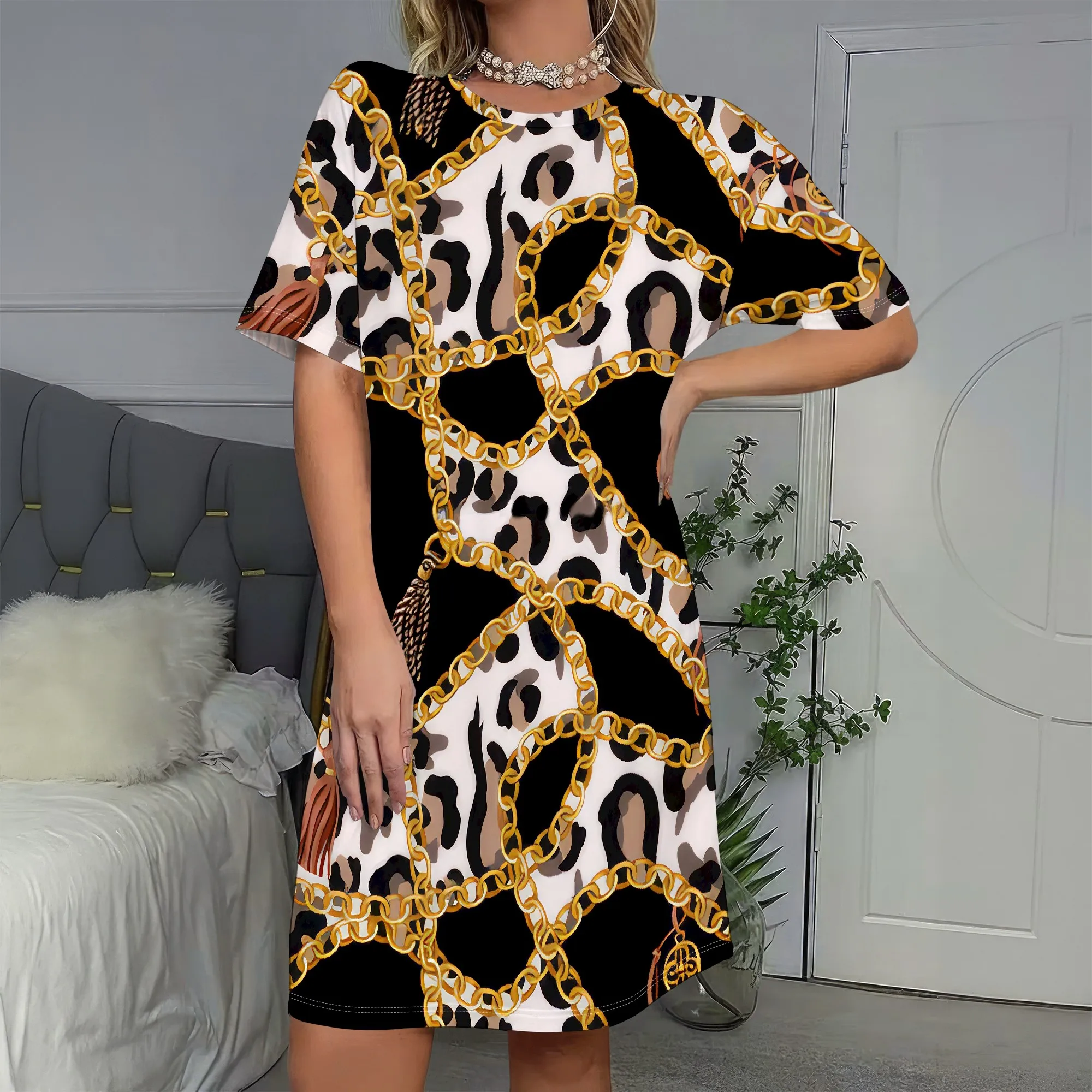 

Gold Chain Leopard Print Dress, Short Sleeve Shift Dress, Black & White Animal Print, Boho Chic Style, Party Club Wear, S-2XL
