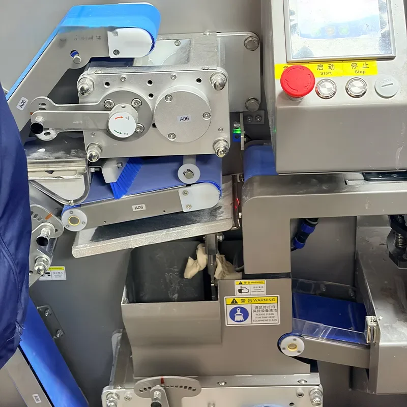 Dumpling Machine Samosa Maker Meat Stuffed Dumpling Press Automatic Dough Wrapper Filling Device for Kitchen Restaurant Use