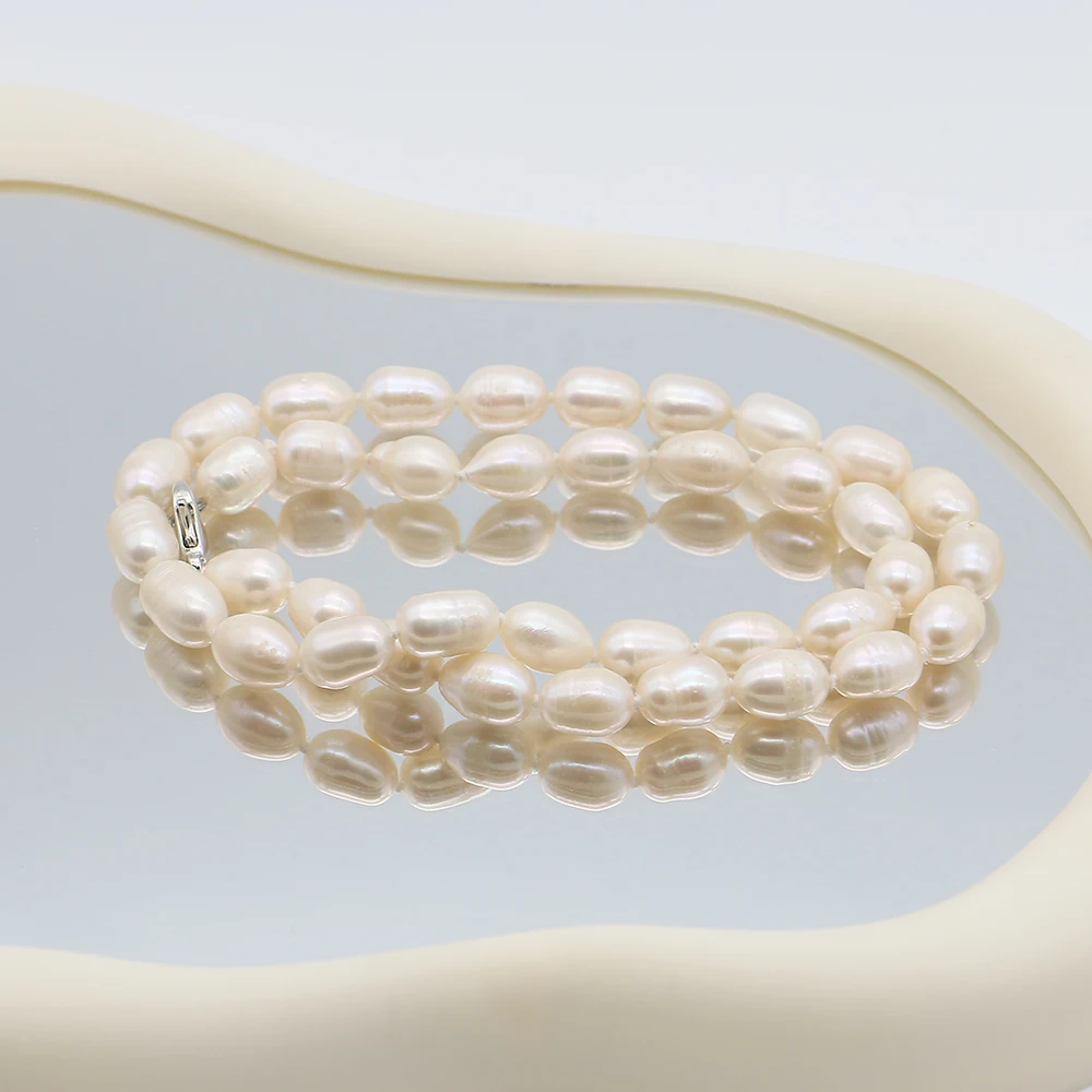 Multi-color Natural Freshwater Pearl Necklace Rice Shape Threaded Pearl With Lobster Clasp Design Woman Elegant Necklace Jewelry