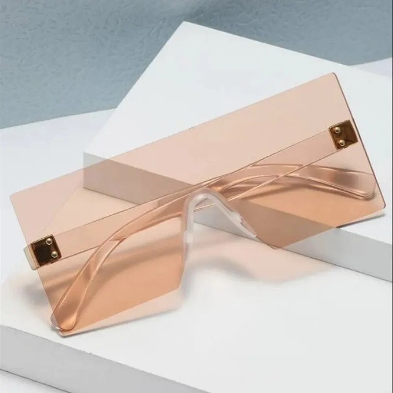 2023 New Women\'s Sunglasses Men Eyeglasses Accessories Women UV Sunglasses Fashion Square
