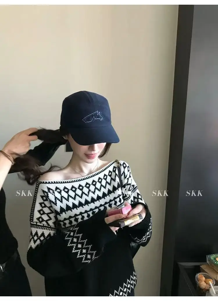 

Soft Knitted Jacquard Patchwork Sweater Retro Color Block Fluffy Warm Long Sleeve Women's Fashion Autumn Winter Pullovers F505