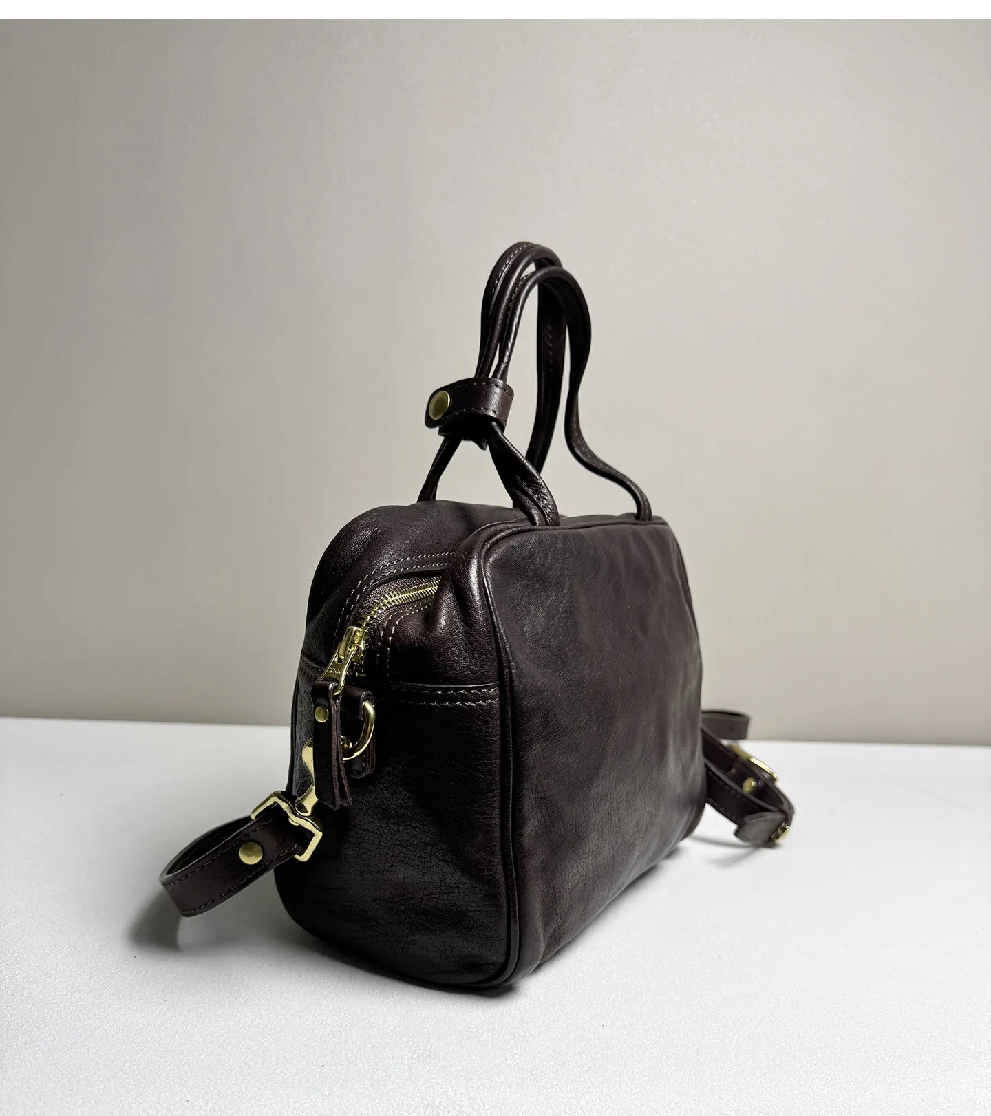 Handgefertigte Organizer-Handtaschen aus echtem Naturleder für Damen, luxuriöse Alltags- und Partytaschen, hochwertige Schultertaschen aus echtem Leder für Frauen. – Detail 8