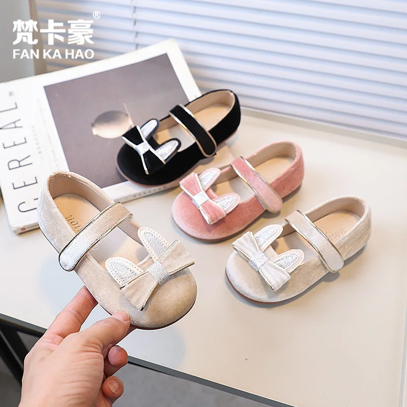 

Модная обувь для девочек, новинка 2021 года, осенняя детская кожаная обувь с бантом, простая универсальная обувь принцессы для девочек, удобная нескользящая детская повседневная обувь